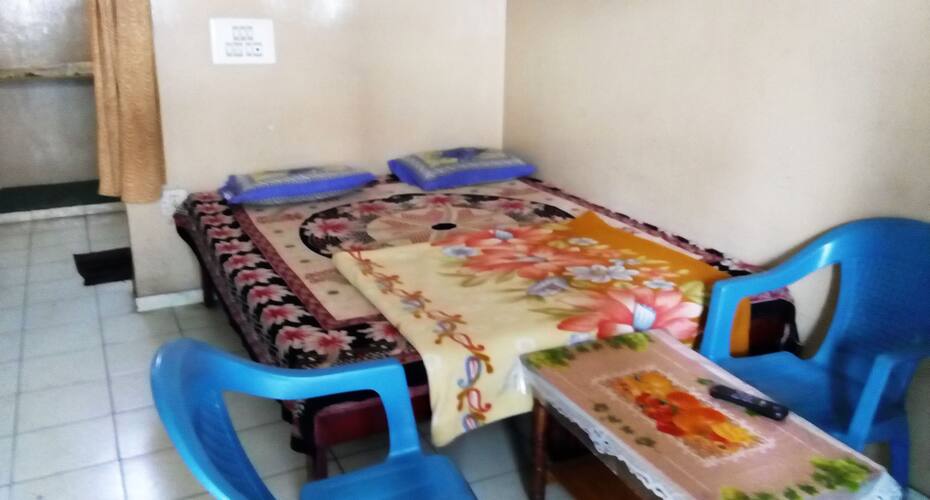 Welcome Deluxe Lodge, Mysore 3